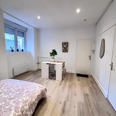 Le Petit Nid - Ideal 24h Du Mans & Vallee Du Loir Apartment *